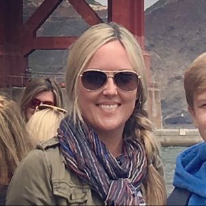 Meet your Posher, Lori